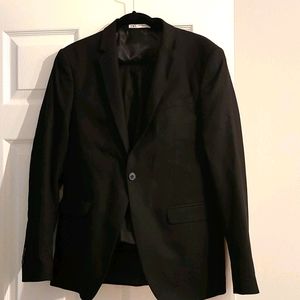 Zara Black Two-Piece Suit